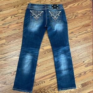 Miss Me 34 straight leg cut embellished back pockets